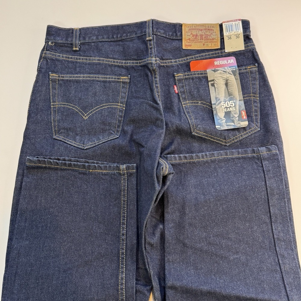 NWT Vintage Levis 505 Dark Blue Jeans Denim Red Tab Mens Size 36 X 30 Y2K USA